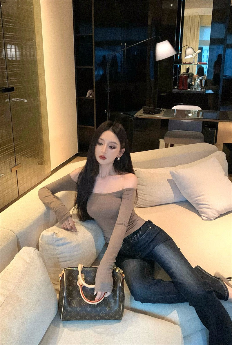 25Nov. 魅惑肩線一字領彈力長袖上衣 寶藍/卡其