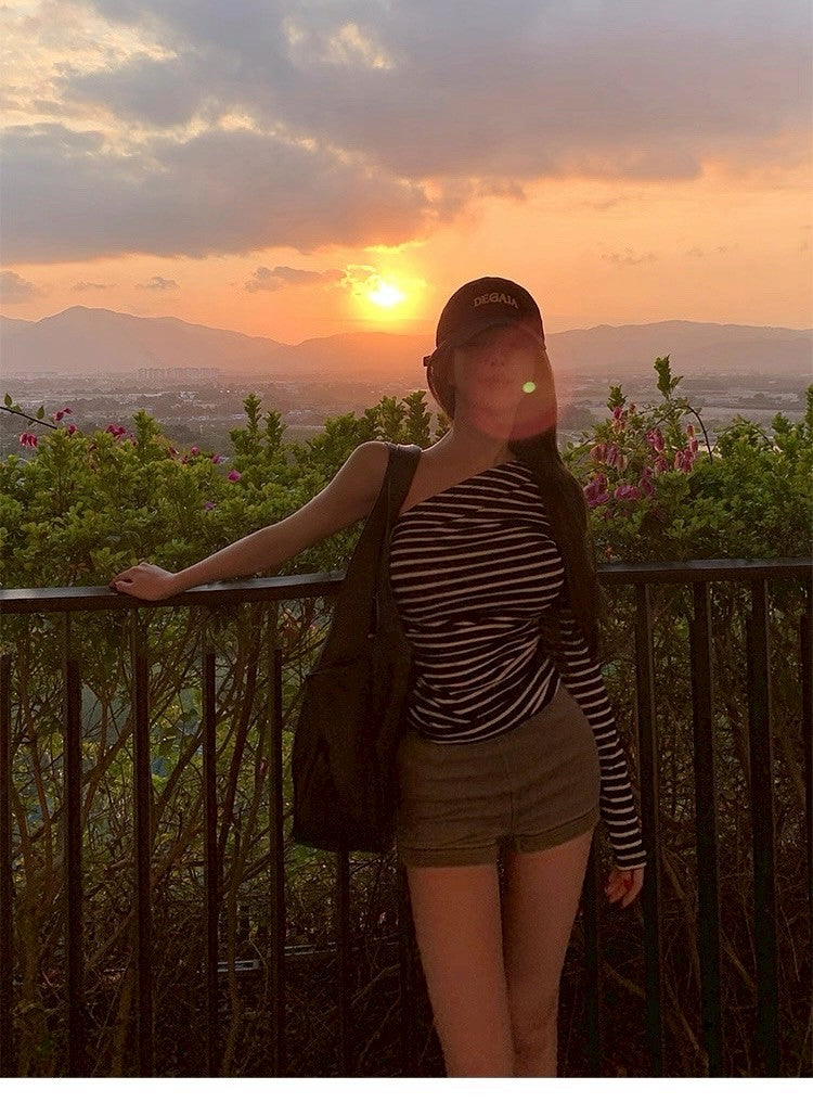 25Oct. 本期自留 香緹卡條紋單袖顯瘦上衣