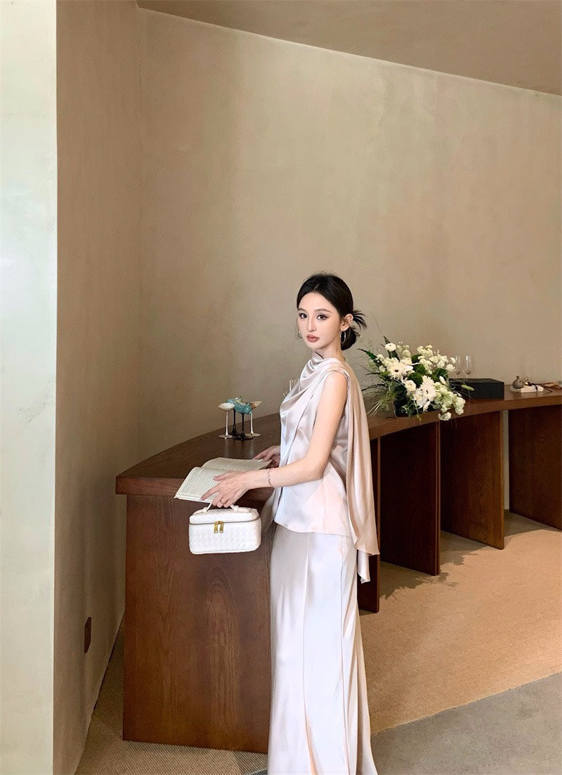 Jun. 羅馬Intellectual新法式緞感飄帶背心半身裙套裝 粉杏