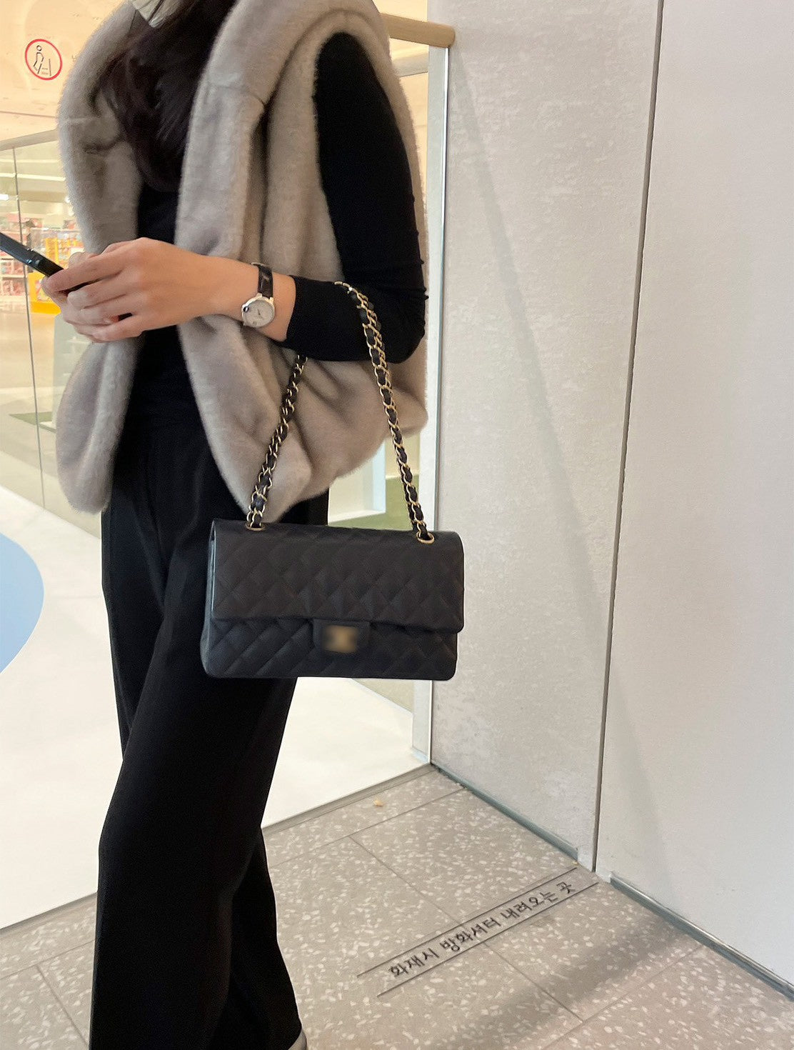 25Dec. 韓國毛毛馬甲連帽水貂毛坎肩外套 白/灰