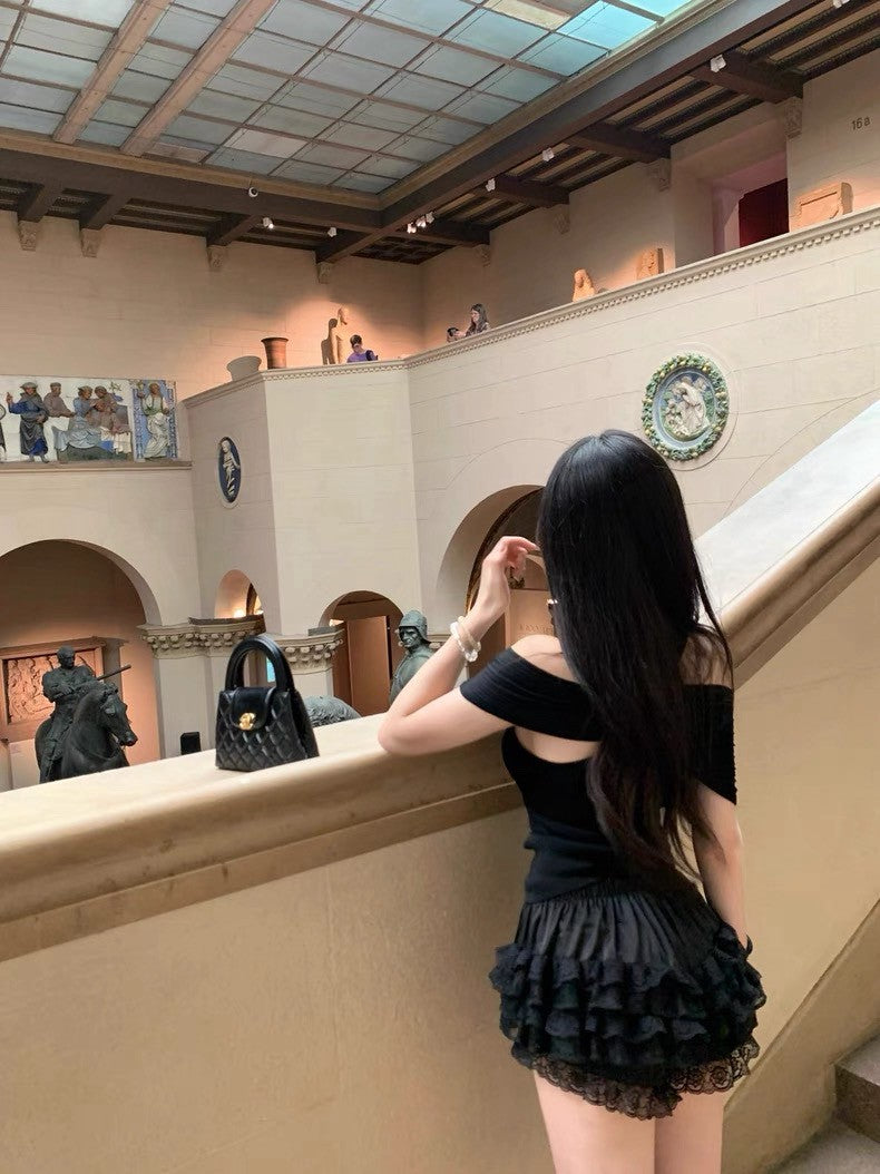 25Aug. 俏皮甜美蛋糕蕾絲短褲 白/黑