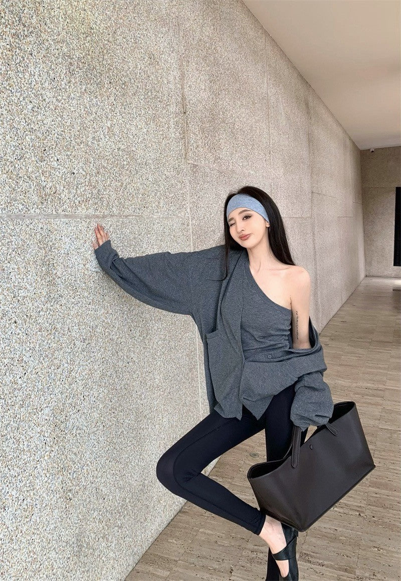 Oct. 美式休閒2件套 斜肩針織背心 外套 深灰