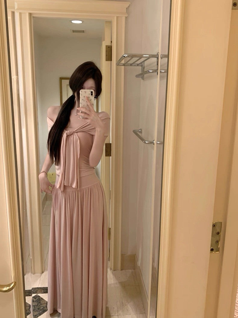 25Aug. 獨樹一格奶呼呼多穿式套裝 新色粉