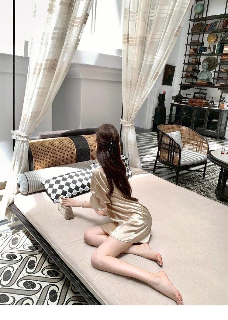 25Aug. 鎏金缎 水波紋高雅兩穿一字領連身裙