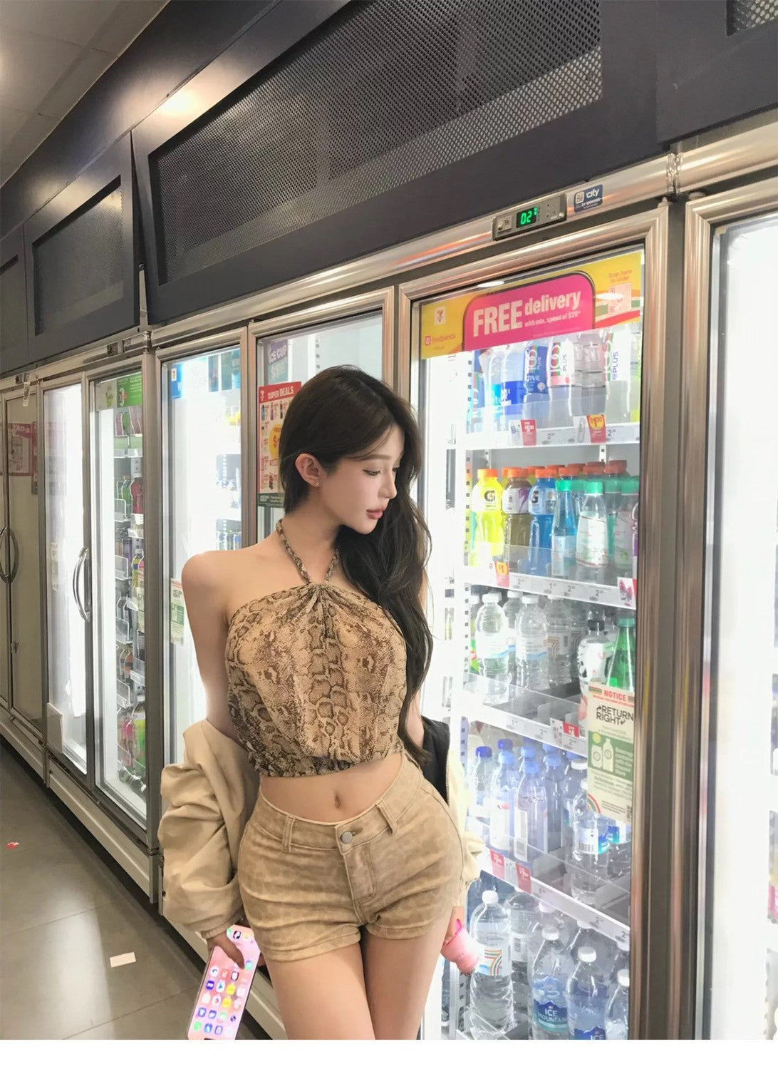 26Jul. 美式辣妹豹紋短款掛脖背心