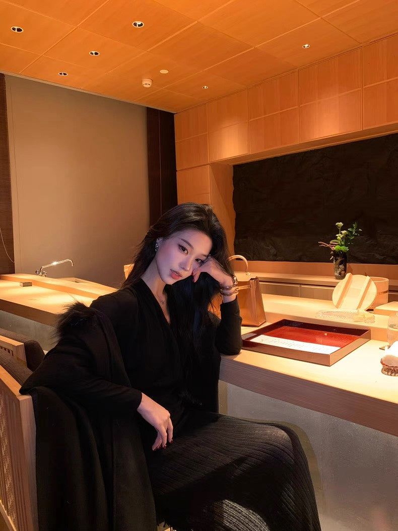 25Nov. 優雅V領韓女vibe針織上衣 白/灰/黑