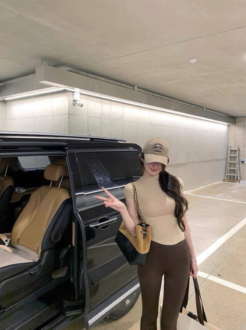 25Aug. 高智姐感穿搭 好版型修身背心款/T恤款 卡其