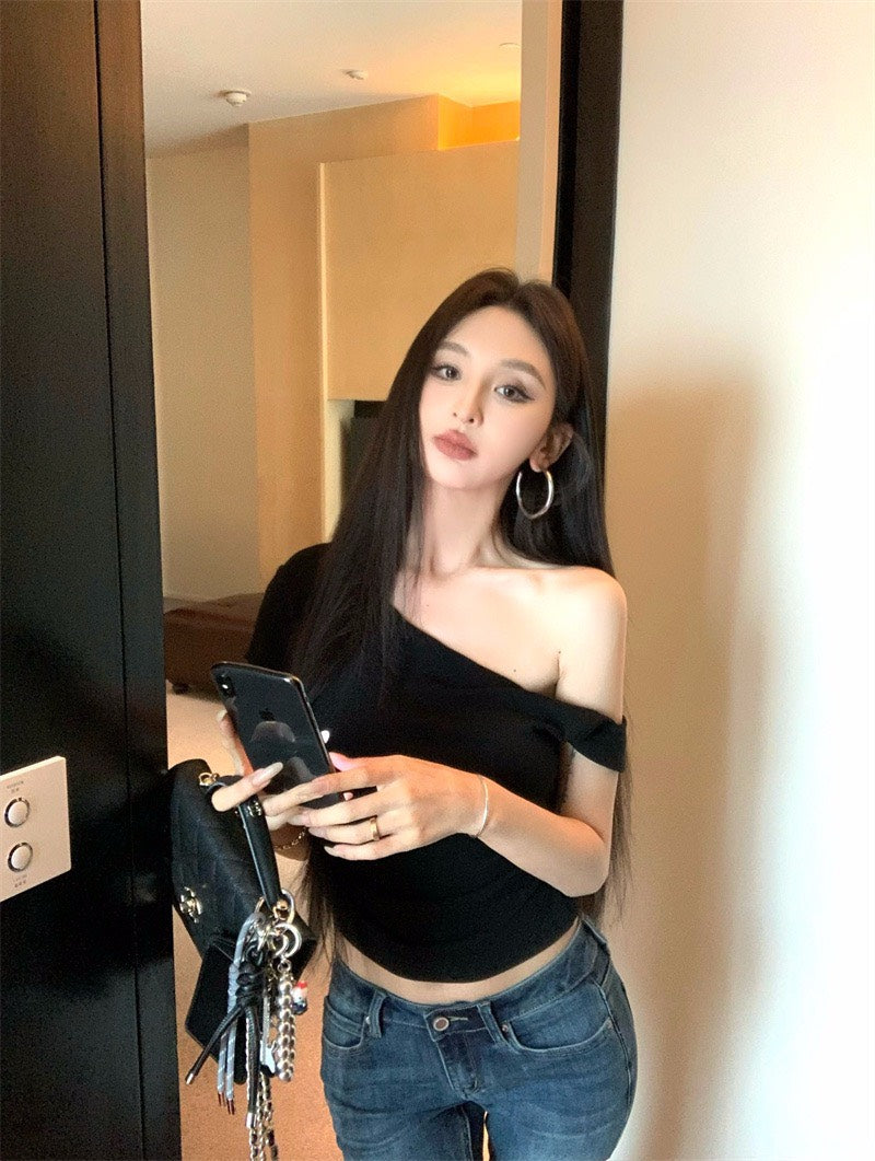 Jun. 簡約好看 基礎露肩修身上衣 灰/黑