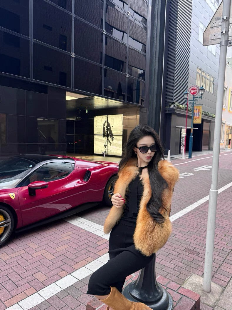 26Jan. 水羊絨性感交錯V領上衣 黑/白