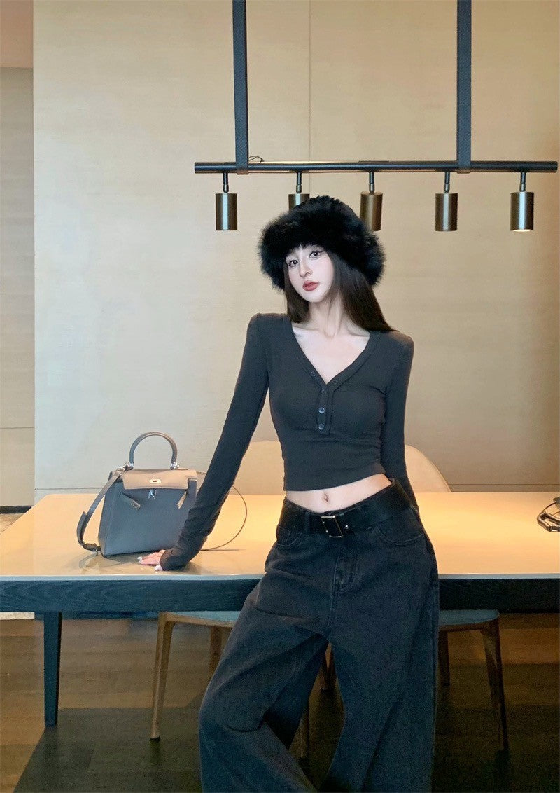 Nov. 絕對吸睛 美式復古百搭排扣V領上衣 深灰/杏