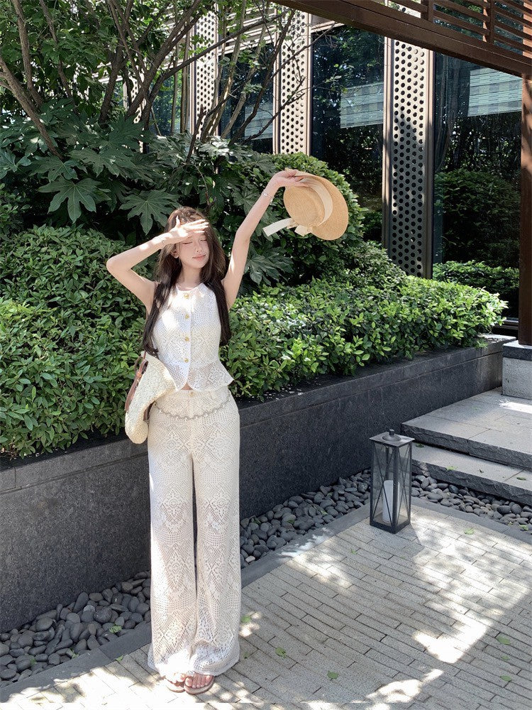 25Aug. 渡假縷空排扣馬甲 同花色高腰休閒褲