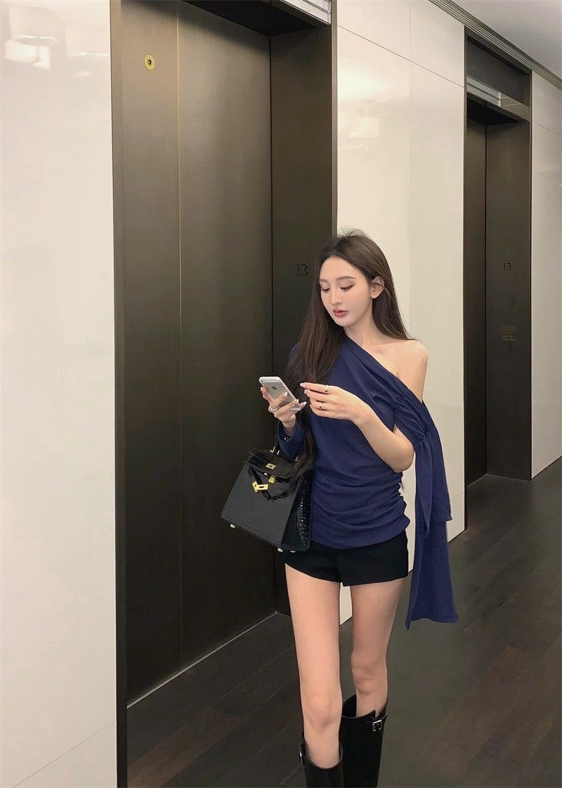 Nov. 辣妹斜肩 垂墜感御姐風修身上衣 藏青/黑色