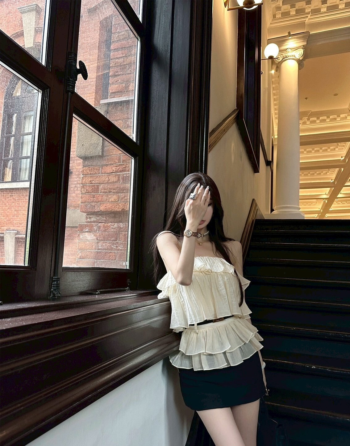 25Oct. Top 玫瑰漫野荷葉抹胸上衣蛋糕裙套裝