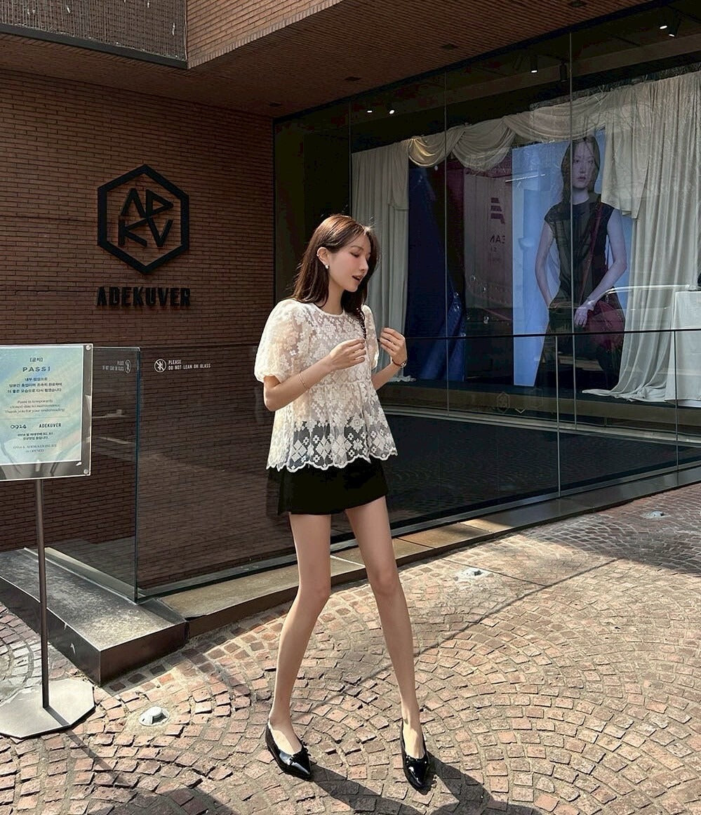 25Sep. 氣質蕾絲泡泡袖花邊上衣 杏