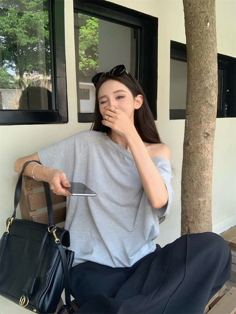 25Oct. 簡約慵懶 寬鬆大領口純色上衣 藍/灰