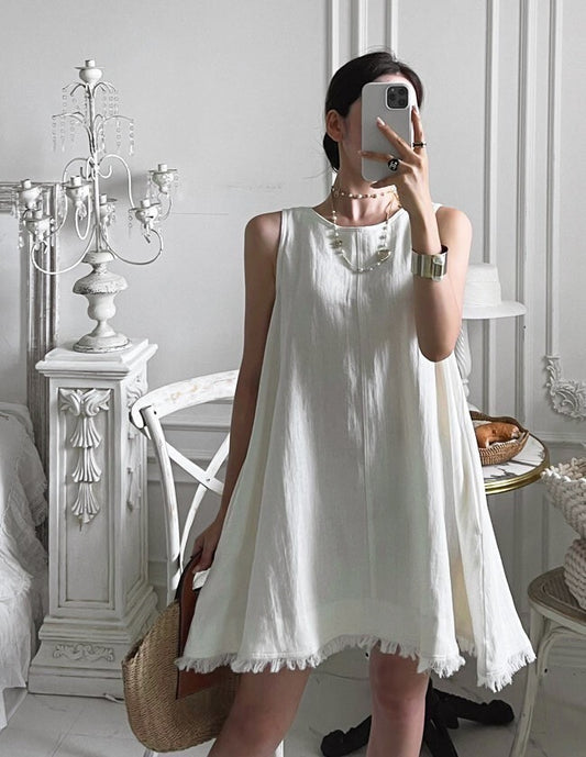 25Sep. 輕奢度假流蘇亞麻背心連身裙 白/黑/藍