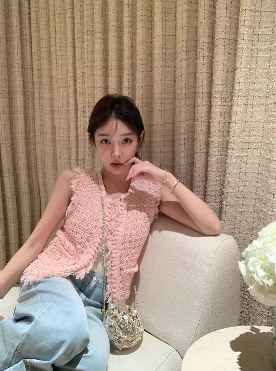 25Oct. 小香手工坊COCO粉色粗針鬚邊針織馬甲