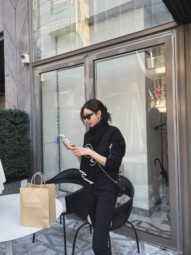 25Sep. 簡約理念百搭短款修身粗呢棒球外套 黑