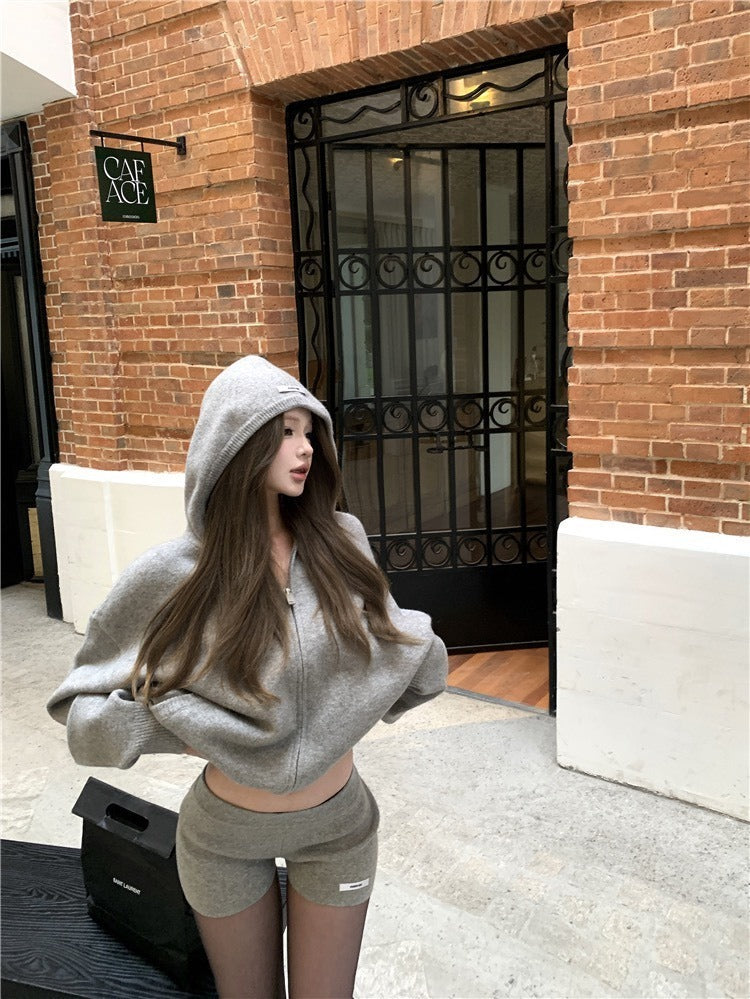 25Oct. 穿不膩舒適不用想灰色毛帽針織套裝