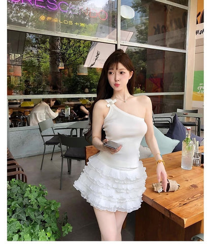 25Oct. 撩係甜心不對稱單肩蝴蝶結針織背心 白