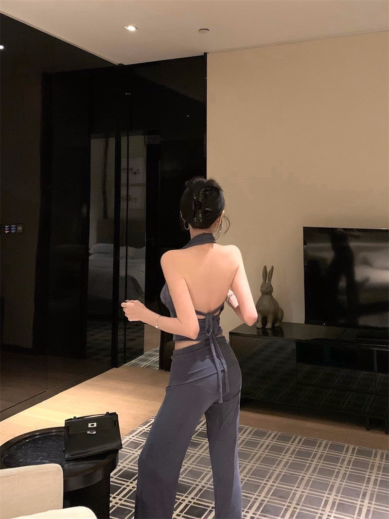 25Jul. 復古辣妹 掛脖V領收腰背心反折休閒褲套裝 藍