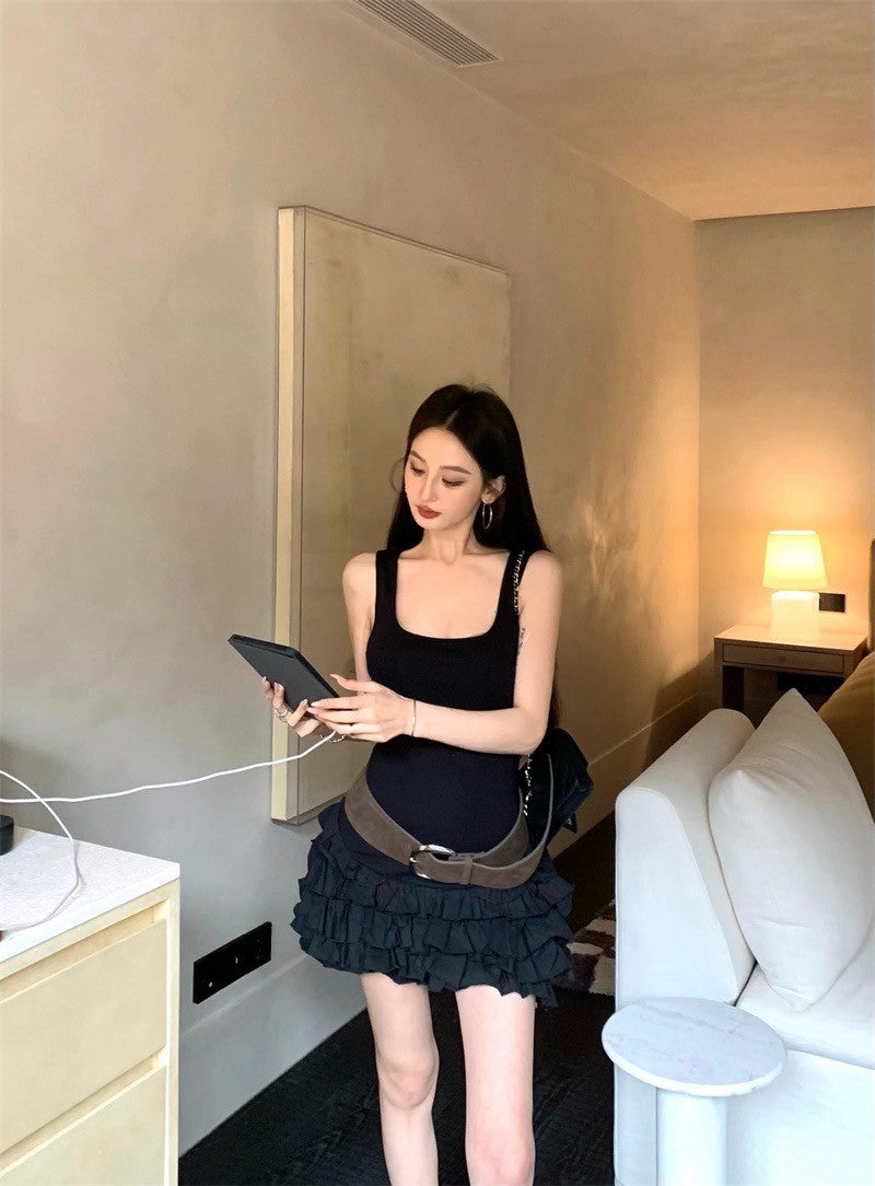 25Jul. 獨寵甜心 U領背心拼接花苞蛋糕裙 白/黑