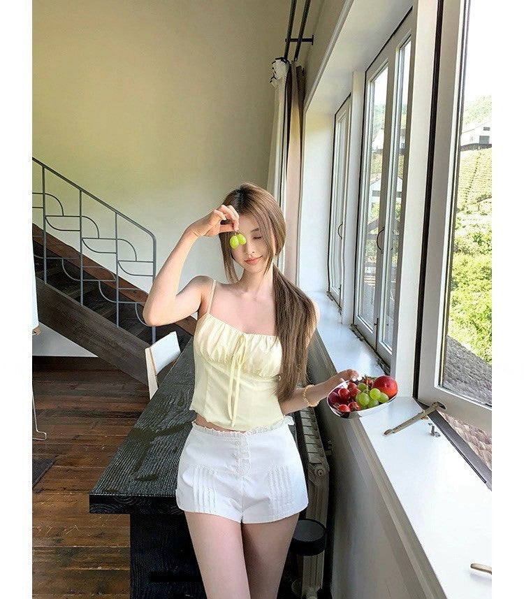 25Aug. 夏日清爽冰氧白色中腰短褲