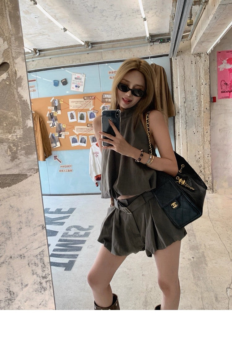 25Jul. 金珍妮同款私服 工裝掛脖花苞背心套裝