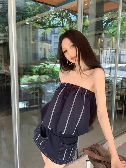 25Aug. 女團人物鬆緊撞色抹胸收腰連身裙 藍