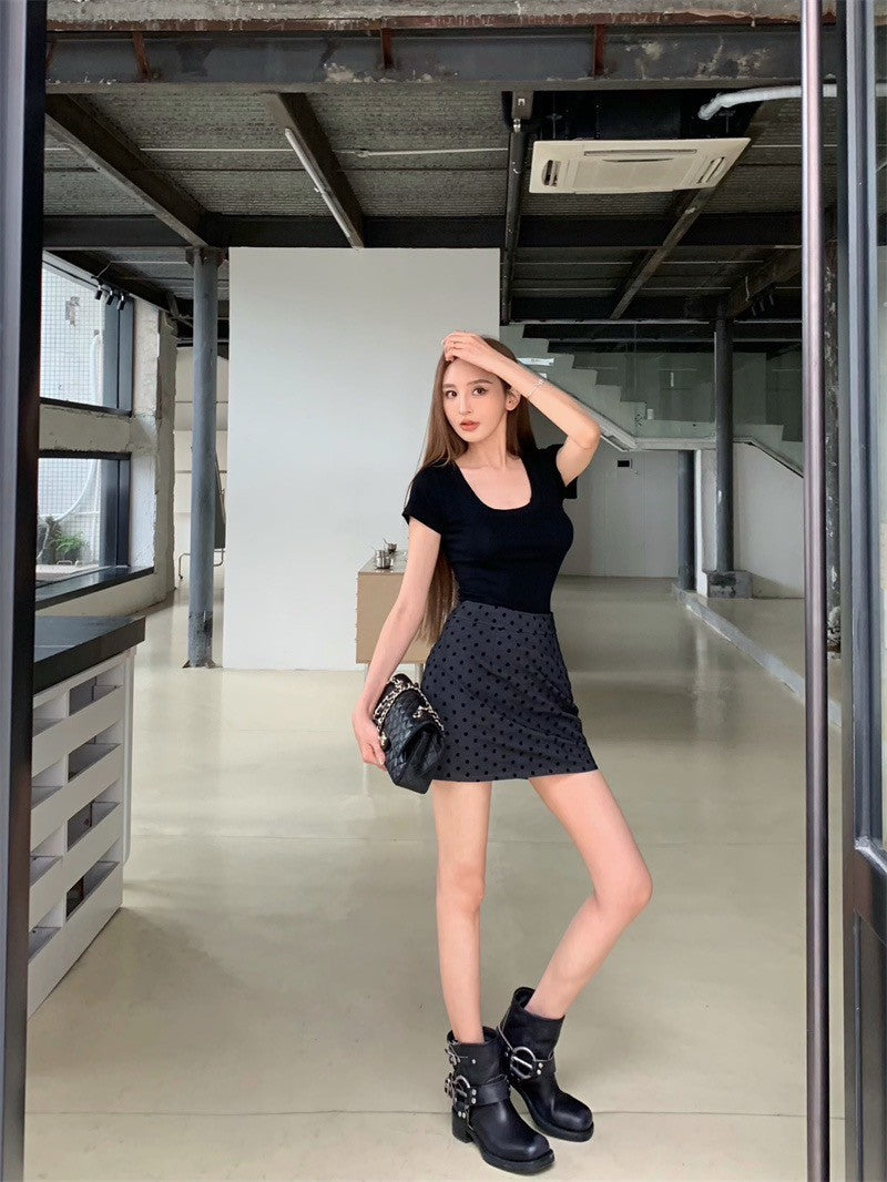 Jun. 復古Dress code簡約顯瘦短袖上衣 波點A字裙 2色