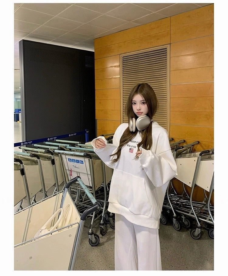 25Nov. 留美Clean outfit寬鬆連帽印花口袋衛衣 白