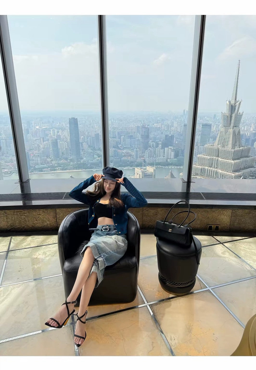 26Sep. 復古金扣縷空針織圓領外套 藍
