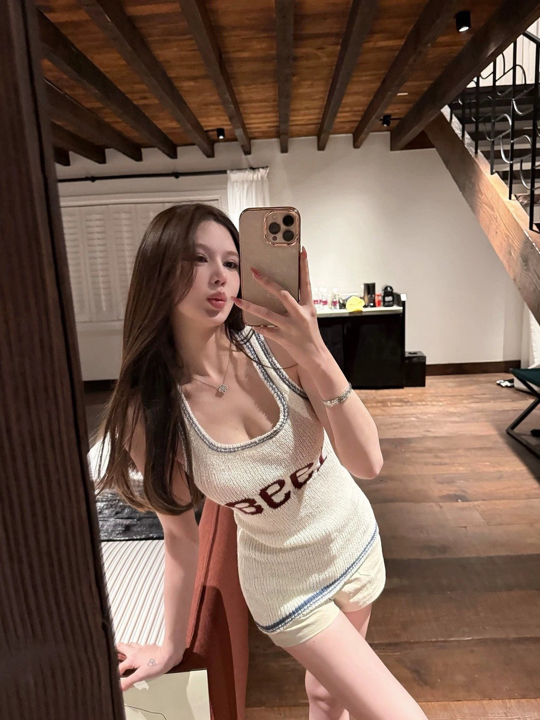 26May. 美式girl數字印花滾邊針織背心