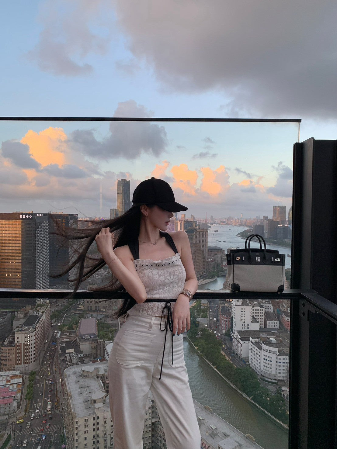 25Sep. 時髦精百搭休閒小白褲