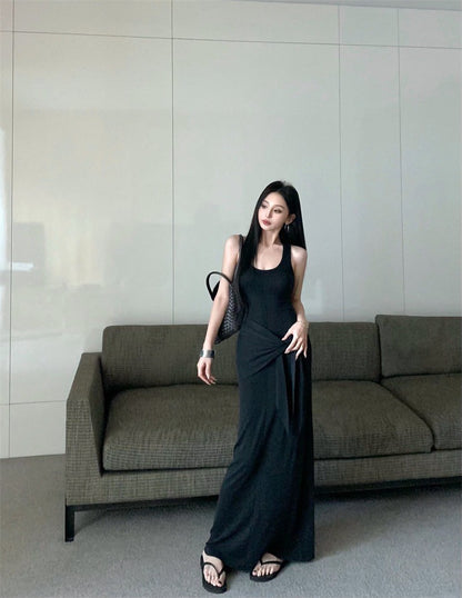 25Aug. 遮小腹瘦瘦工字背心裙（繫帶另附）白/黑