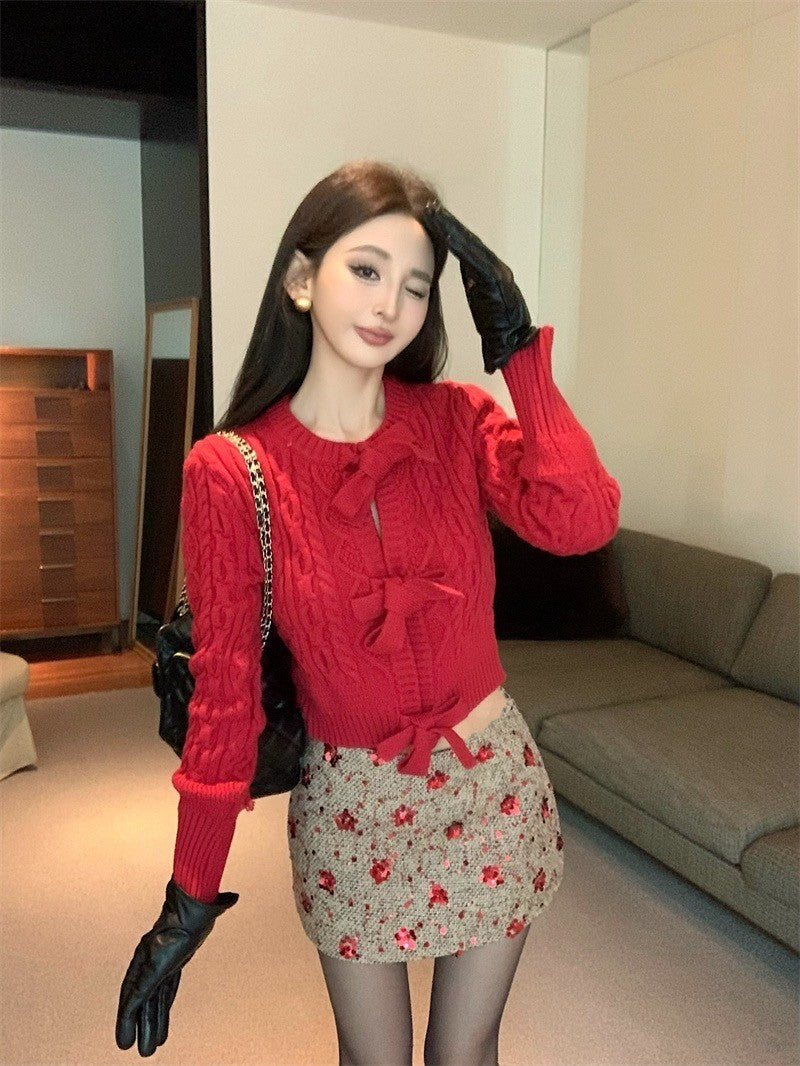 Feb. 一起過節 氛圍感重工蝴蝶結針織上衣 麻編亮片半身裙 紅