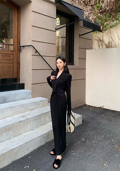 25Nov. 御姐裙特殊扭結設計正肩連衣裙套裝 咖/黑