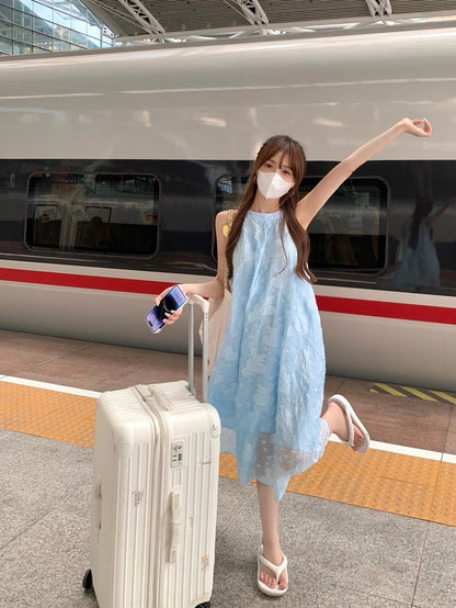 Aug. 飄逸仙女 刺繡花天空藍雪片連身裙