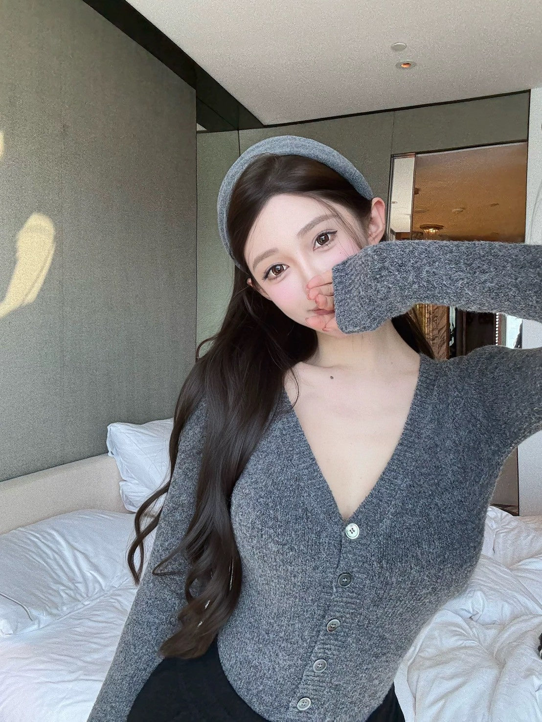 26Feb. 頭號甜心 溫柔羊毛v領連身衣 粉/灰