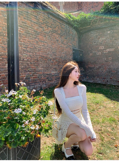 25Oct. 氣質浮雲立體縷空針織連身裙套裝 白