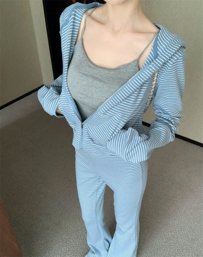 May. 韓女休閒 通勤橫條紋連帽外套 長短款休閒褲 藍