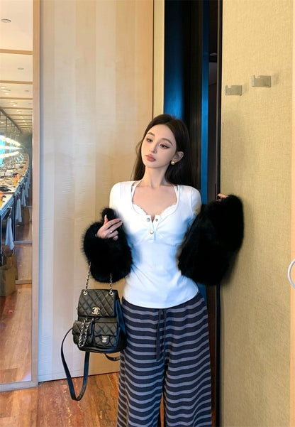 Feb. 居家舒適穿 假兩件式自帶胸墊上衣 白