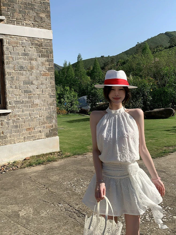 Jun. 潔白玉蘭 削肩掛脖收腰小白花連身裙