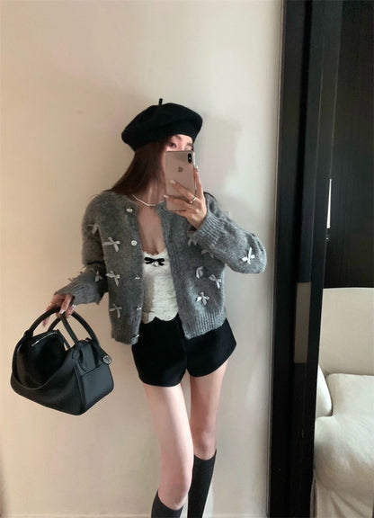 Feb. 萬年不敗 手工縫製蝴蝶結排扣圓領外套 黑/灰