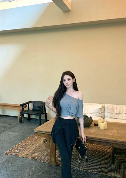 25Aug. 休閒簡約扭結收腰斜肩上衣 白/灰/黑