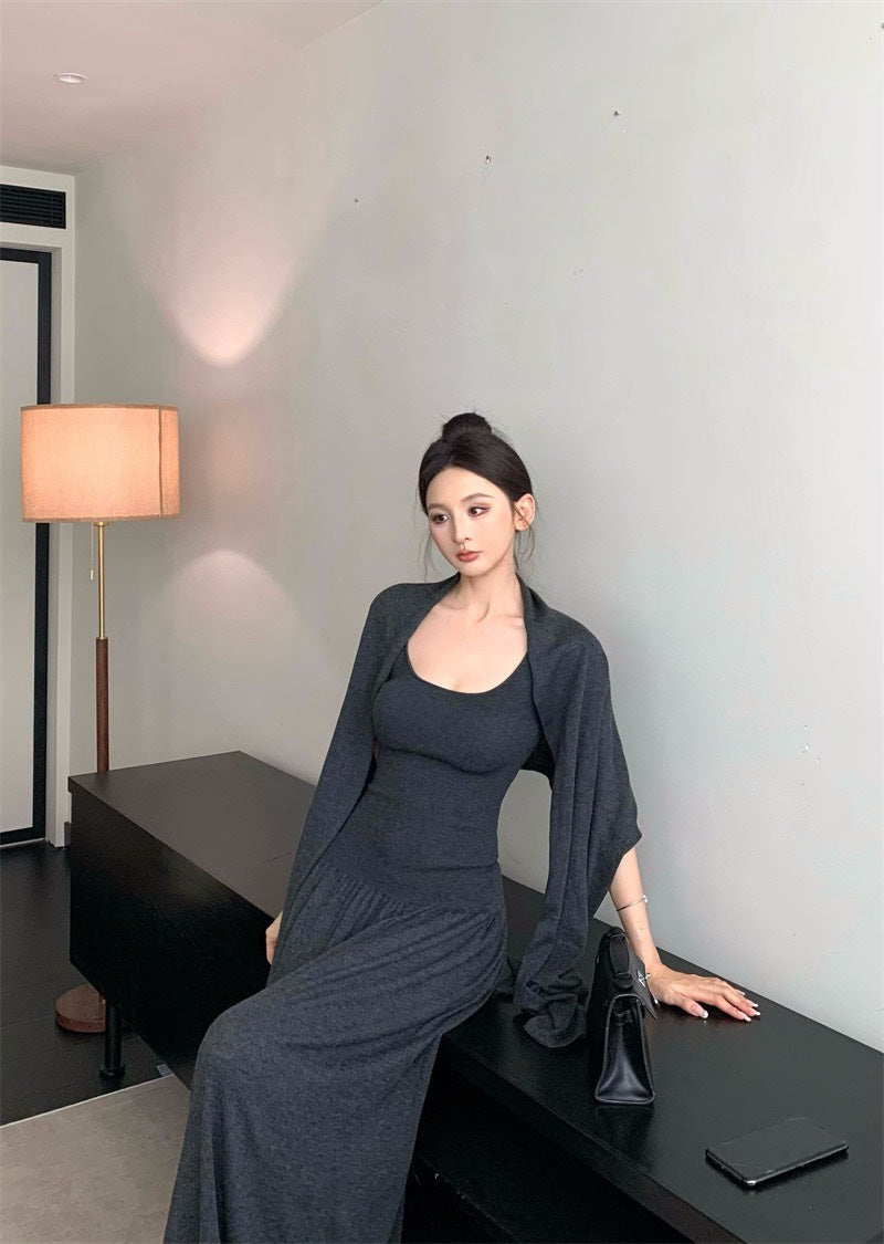 25Nov. 漫舞華爾滋 氣質針織U領連身裙披肩套裝 咖杏/灰