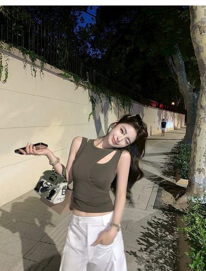 25Aug. Coachella辣妹背心 為音樂節而生！不規則設計感背心 綠