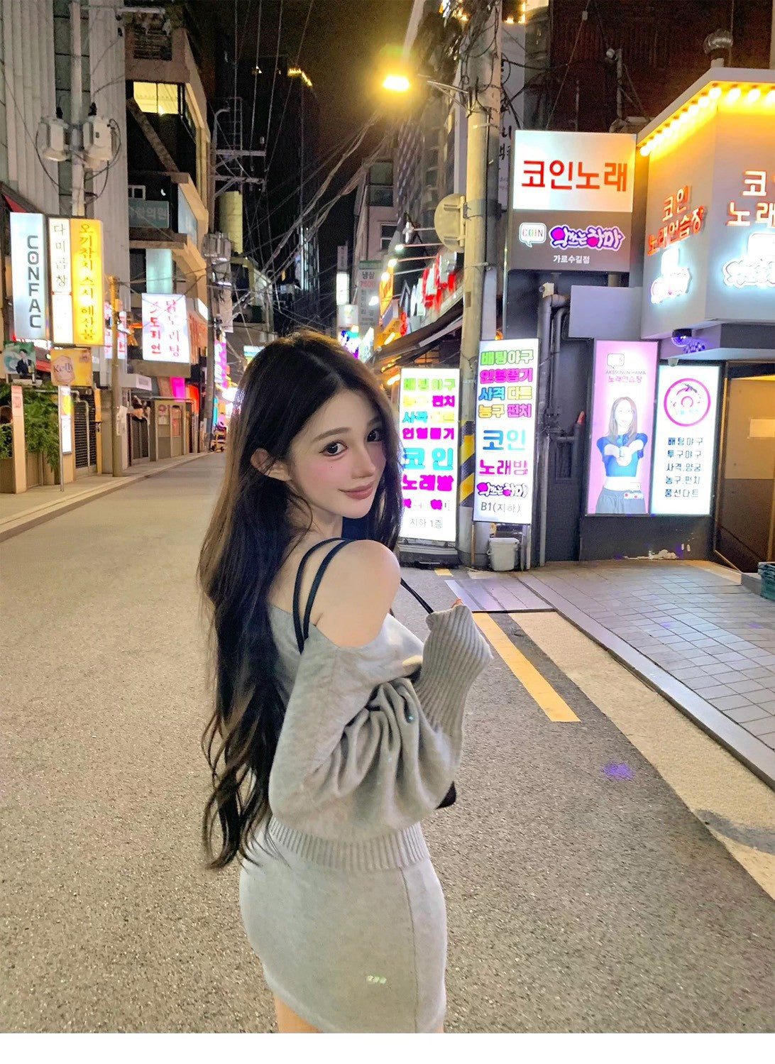 26Oct. Luna灰色系鬆弛感針織半裙套裝