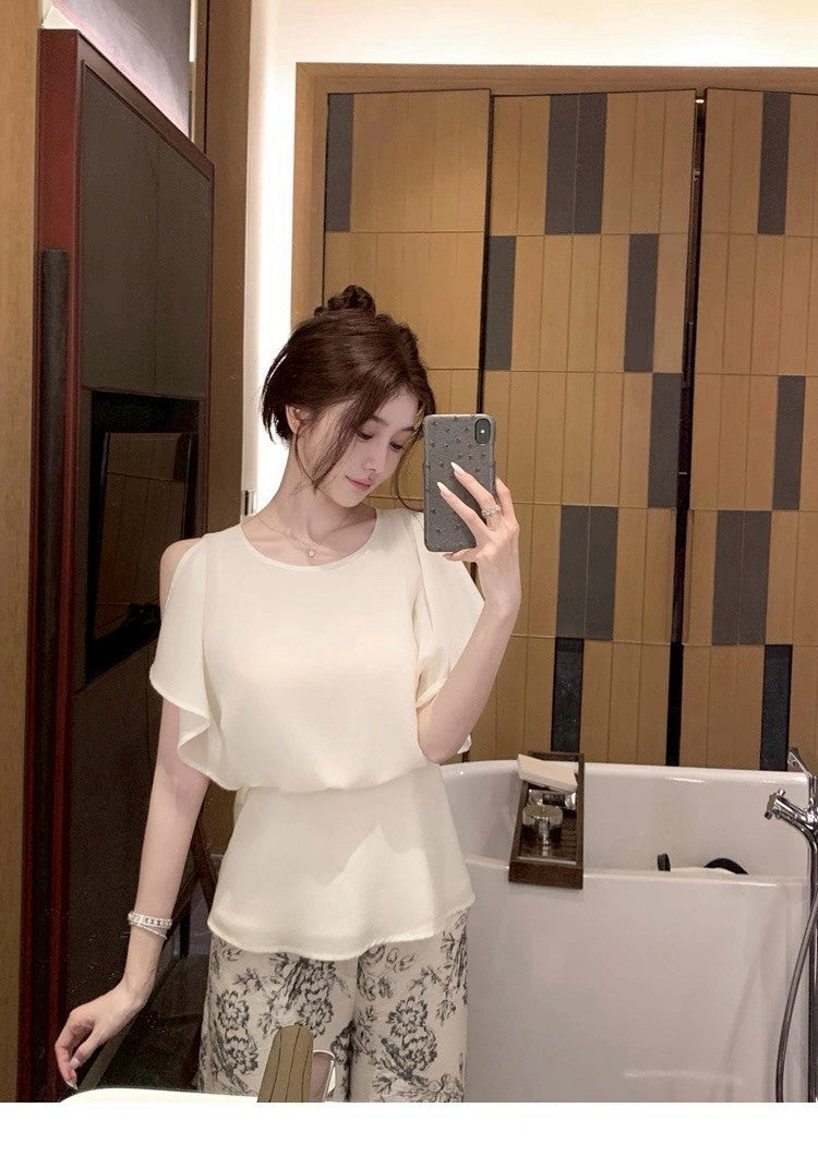 25Aug. 鬆弛老錢氣質荷葉收腰上衣