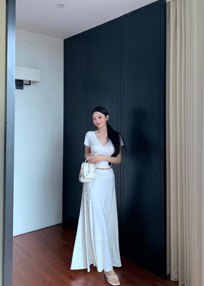 25Jul. 一眼愛上！紙片上衣半身裙套裝 米白